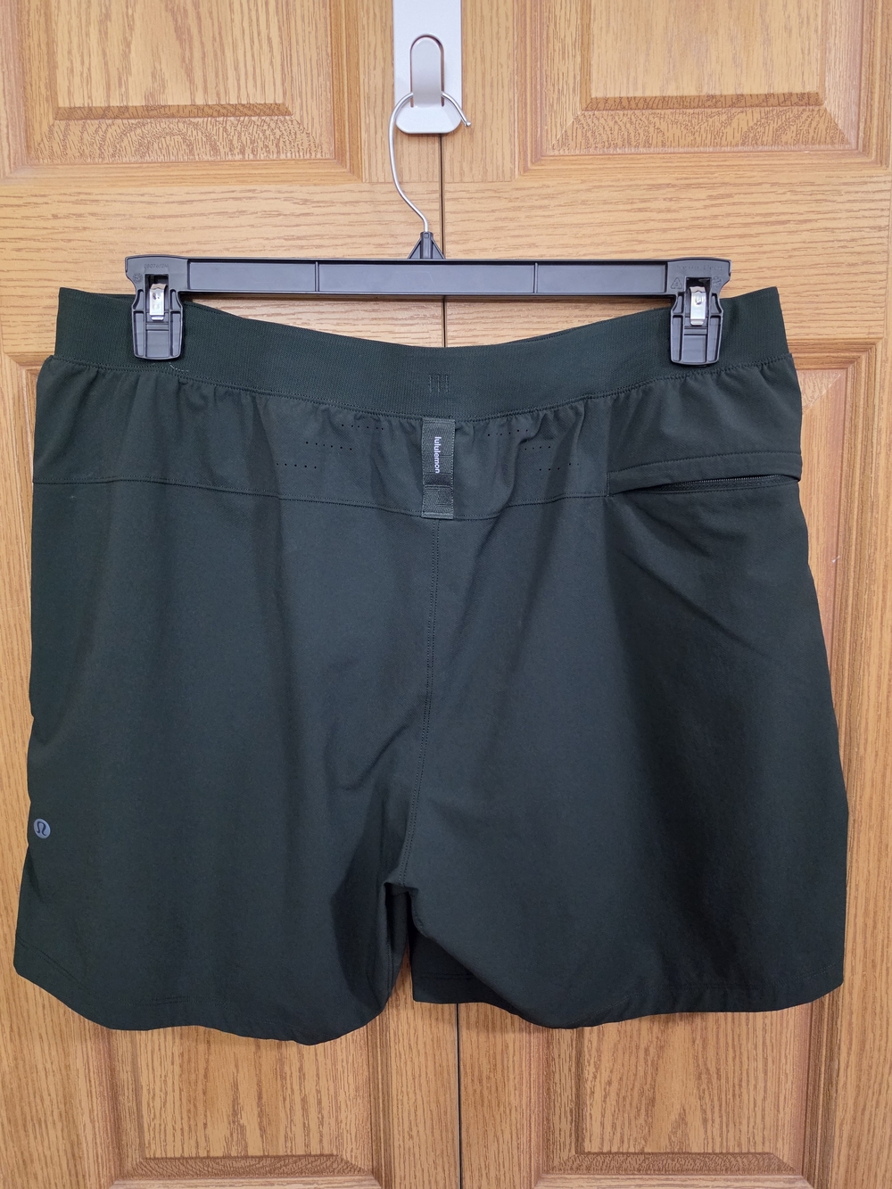 Men's License To Train Shorts- 7" Inseam - Picture 2 of 3